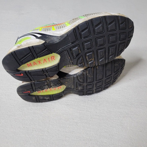 Nike Air Max Torch 4 Women's Shoes White/Blk-Volt-Crimson Size 9 US CW5607-100 - Picture 12 of 16